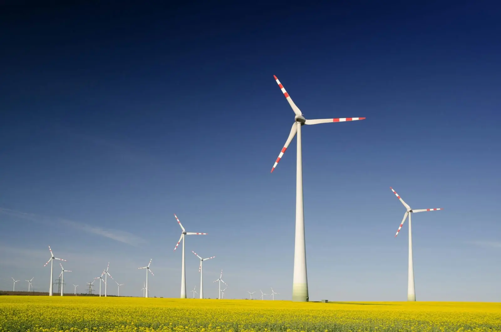 Lietuva – ES lyderė pagal sausumos vėjo elektrinių gaminamą elektros dalį