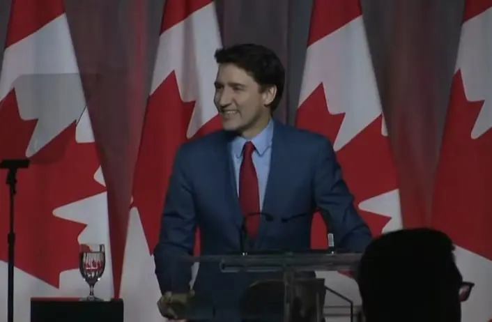 2 mėnesiai be mokesčių – priešrinkiminė kalėdinė J. Trudeau dovana kanadiečiams
