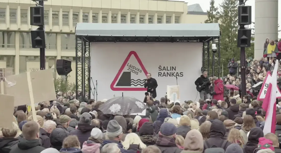 LRT krizė Seime: darbuotojai renka parašus prieš tarybą, prasideda trijų dienų protestai