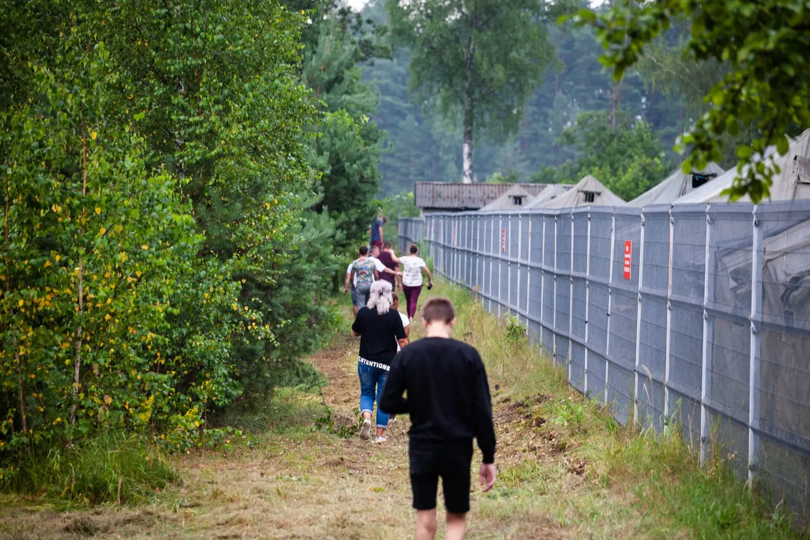 Užsimojus nutraukti santykius su Baltarusija, pirštu rodoma į konservatorius