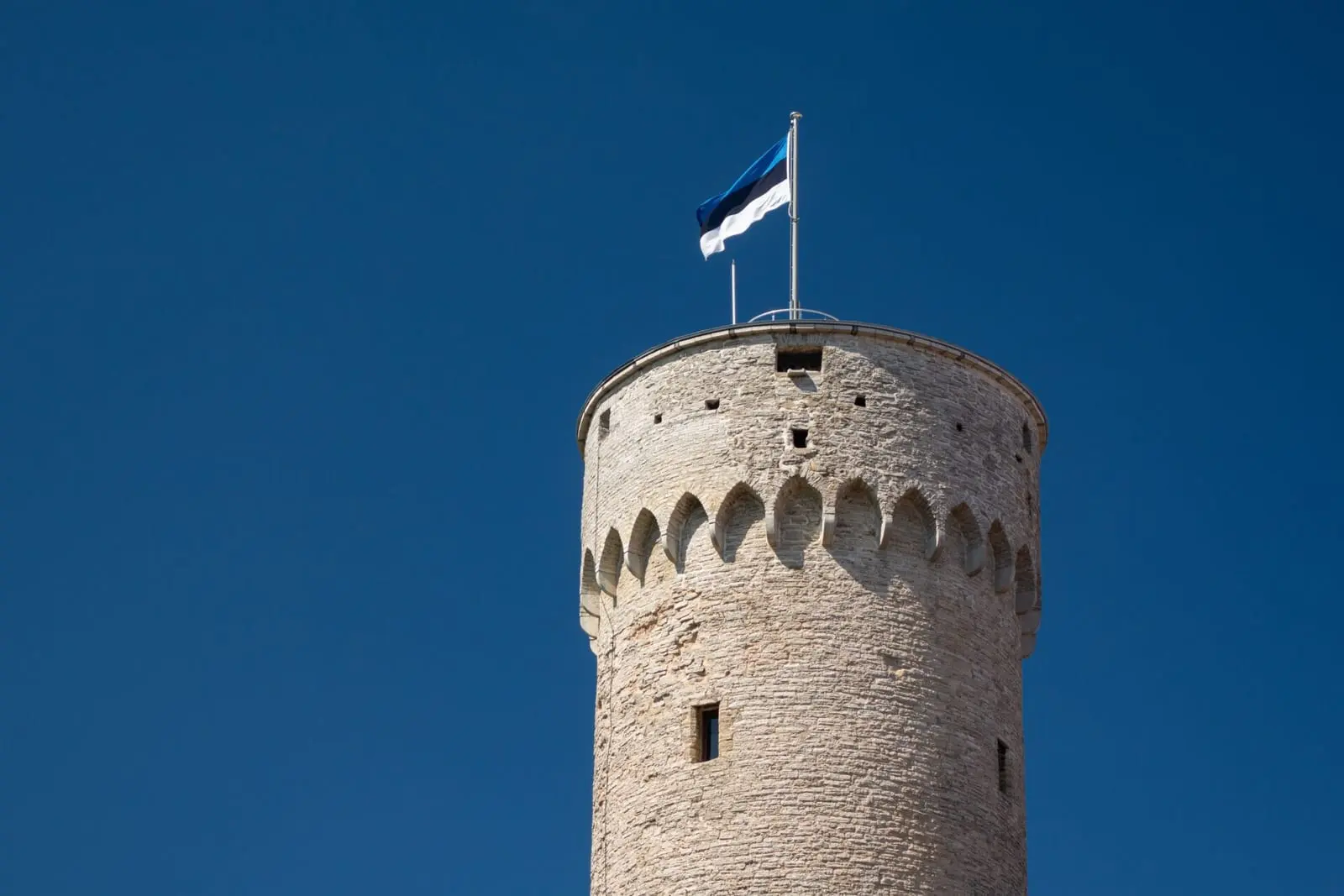 Atsistatydino Estijos premjerė K. Kallas