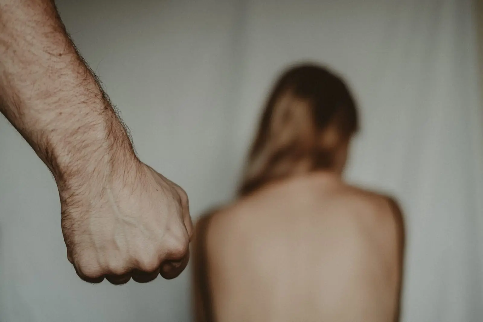 Po seksualinio priekabiavimo skandalo – kontrolierės nurodymai ministerijai