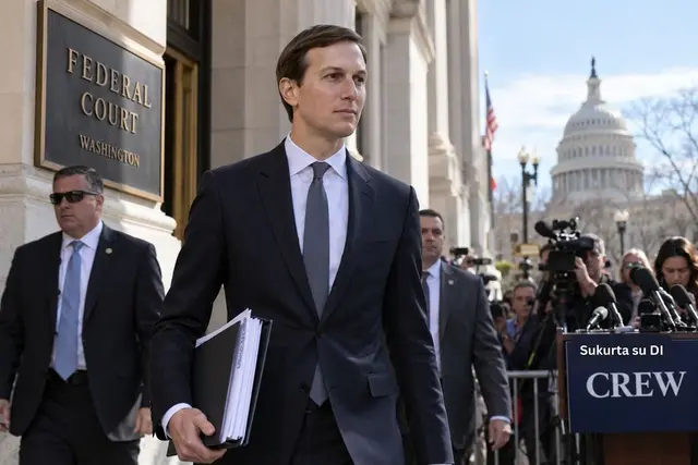 JAV priežiūros organizacija padavė Trumpo administraciją į teismą dėl Jaredo Kushnerio vaidmens