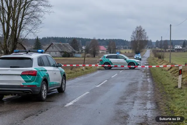 Pasvalio rajone sprogo tikėtinas dronas: automobilis apgadintas, gyventojai perspėti
