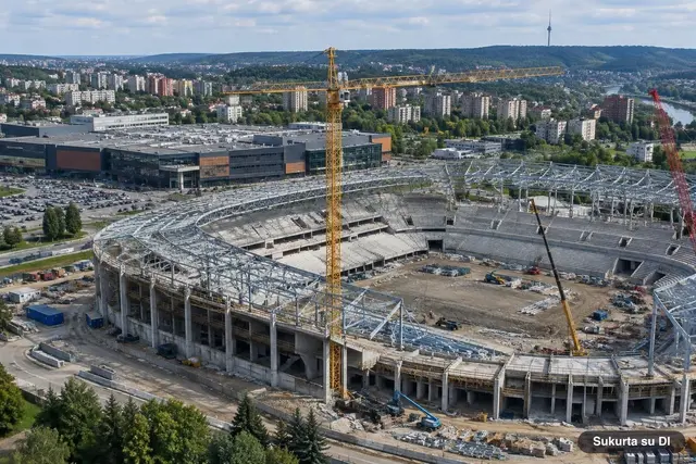 Stadiono kaštai auga: Avulis kalba apie riziką, papildoma našta Vilniui nepatvirtinta