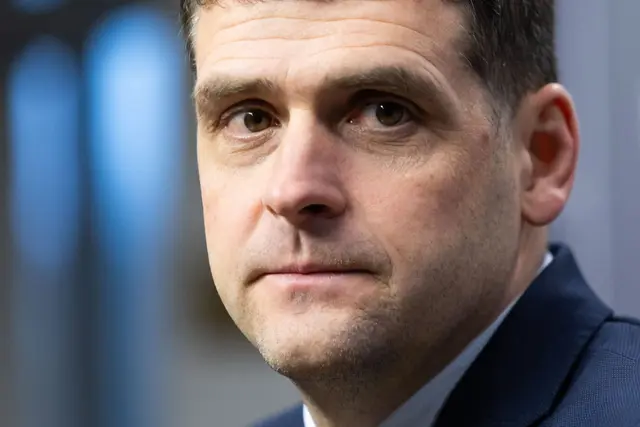 R. Žemaitaičio fenomenas: kuo labiau einama prieš traukinį, tuo didesnis palaikymas?