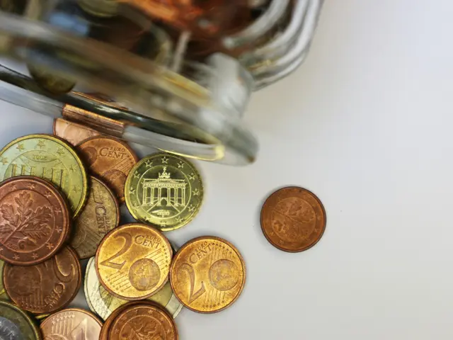 Antras darbas, mažesnė nauda: kaip nauji GPM tarifai keičia motyvaciją dirbti daugiau?
