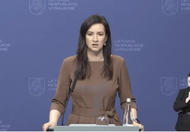 Vyriausybė mažina traukinių bilietų kainas: siūlo alternatyvą brangstančiam kurui