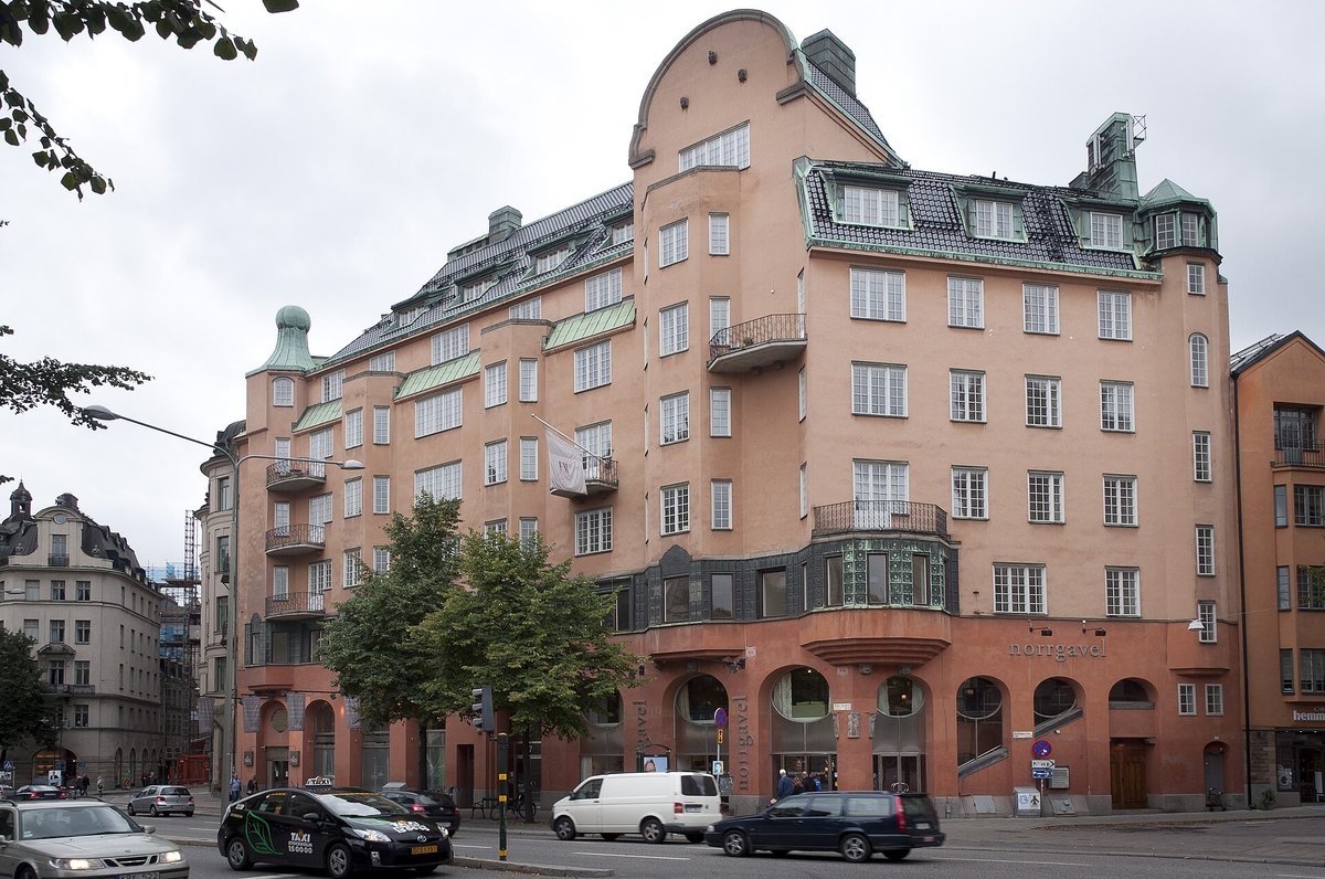 Pastatų fasadai Birger Jarlsgatan gatvėje Stokholme