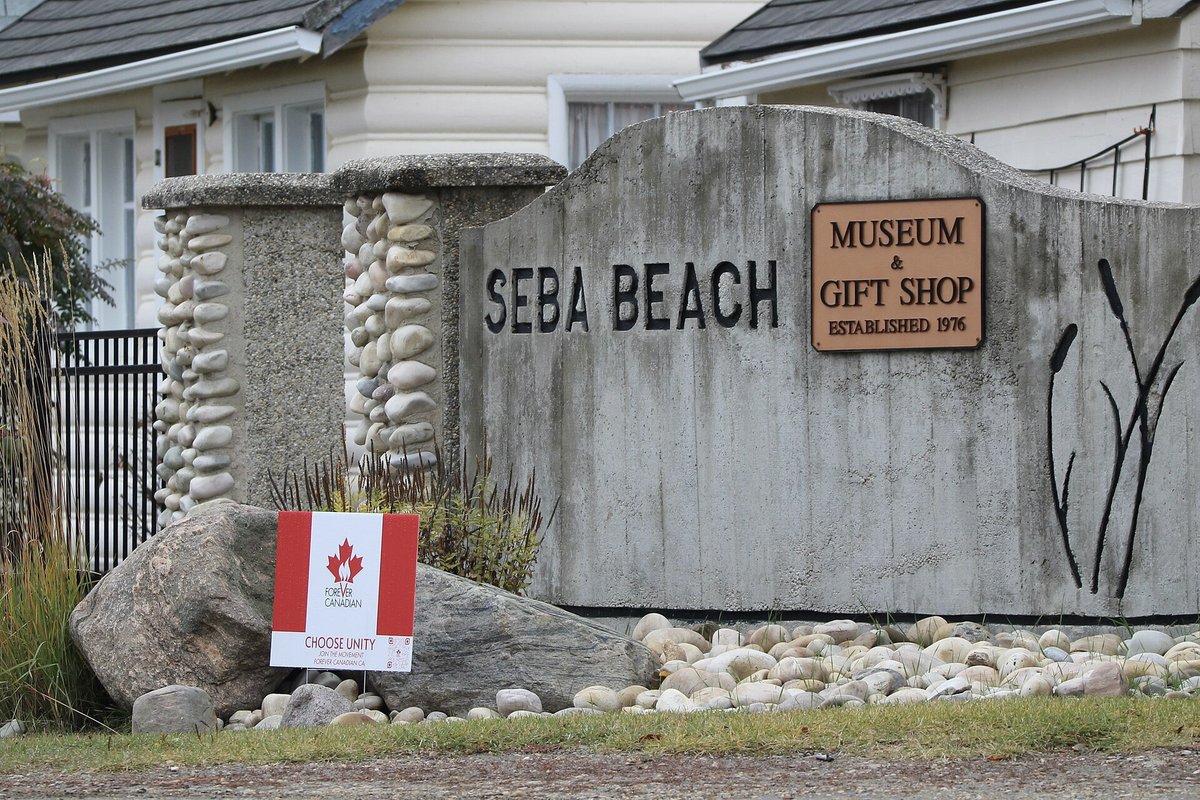 Kampanijos už vieningą Kanadą plakatas „Forever Canadian“ prie namo Albertoje
