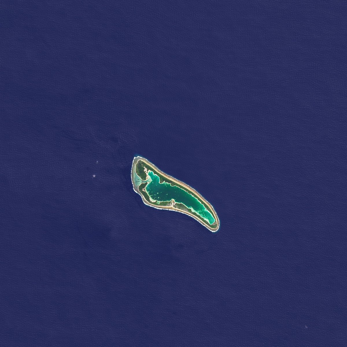 Nikumaroro atolas Ramiajame vandenyne, palydovinė nuotrauka
