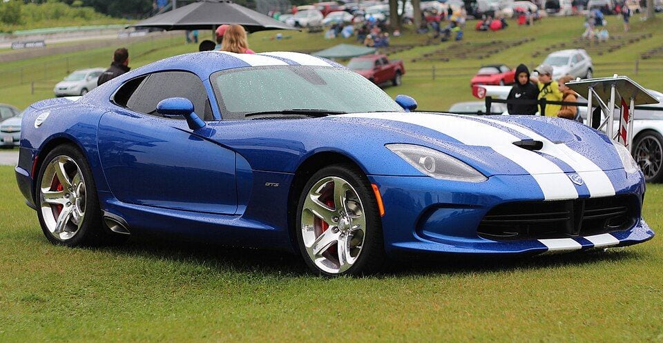 SRT Viper GTS