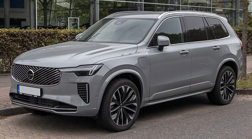 Volvo XC90 visureigis