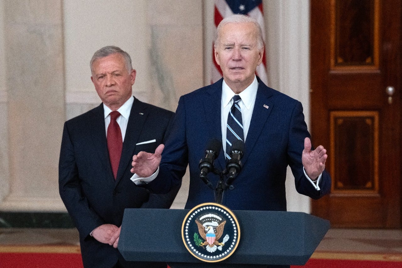 J. Bidenas