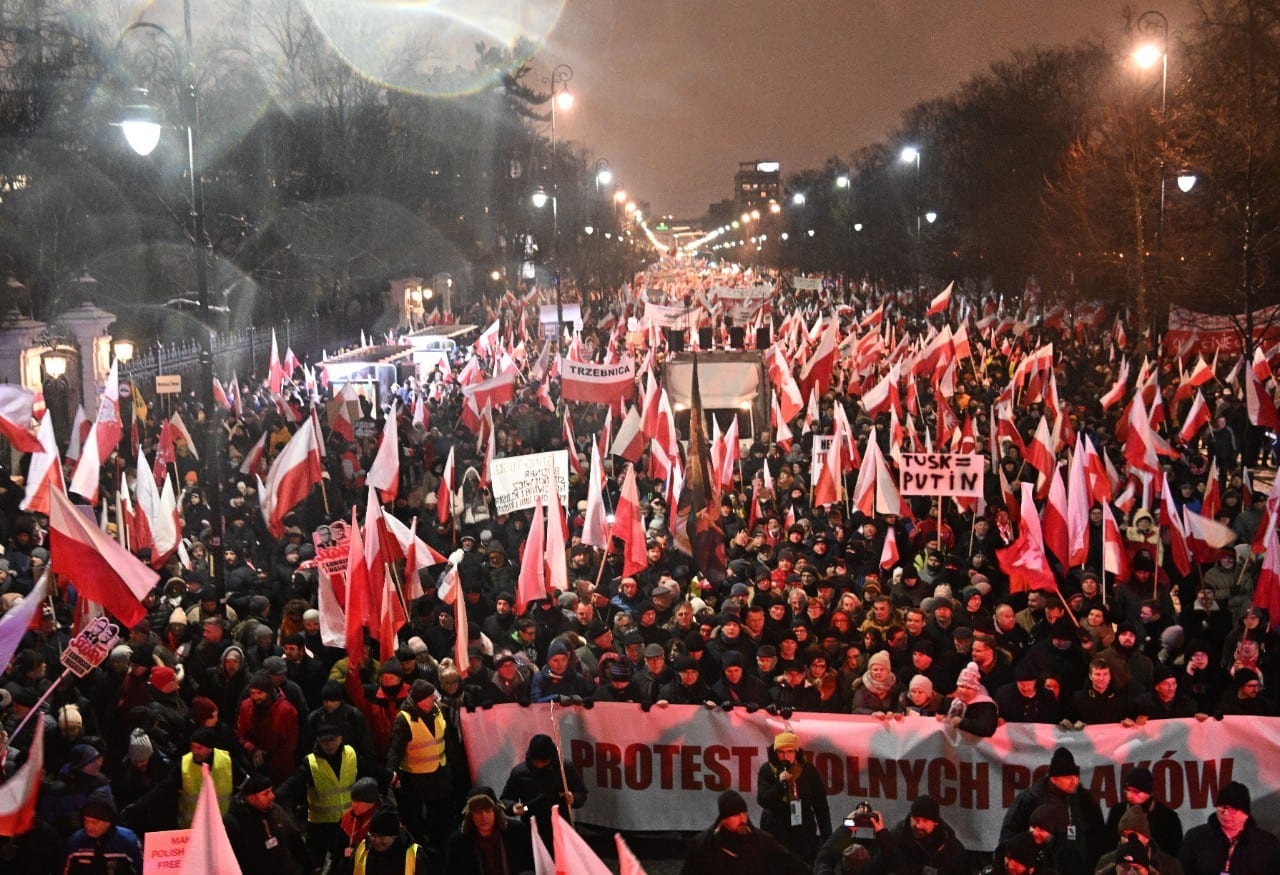 Masiniai protestai Lenkijoje