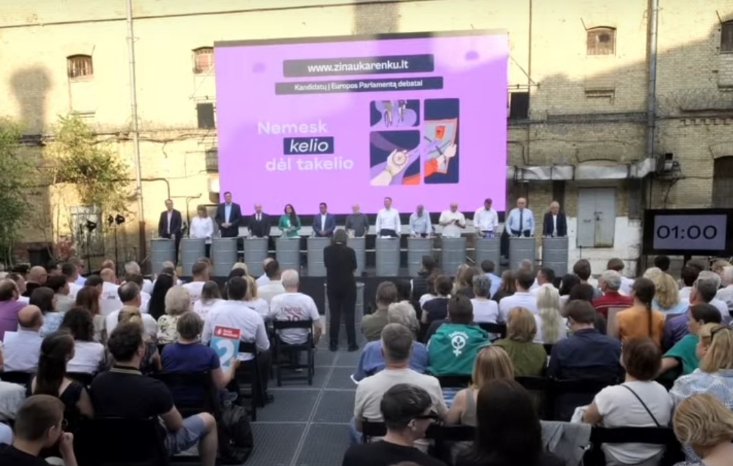 debatai