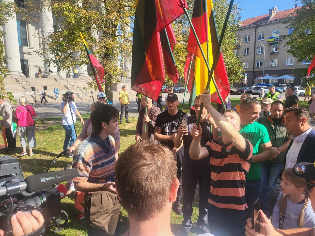 LGBT protesto akcija prie Seimo