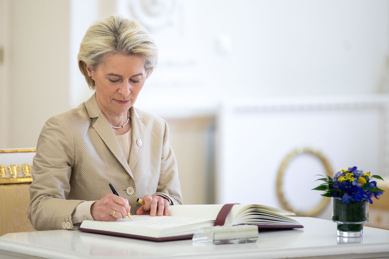 U. von der Leyen