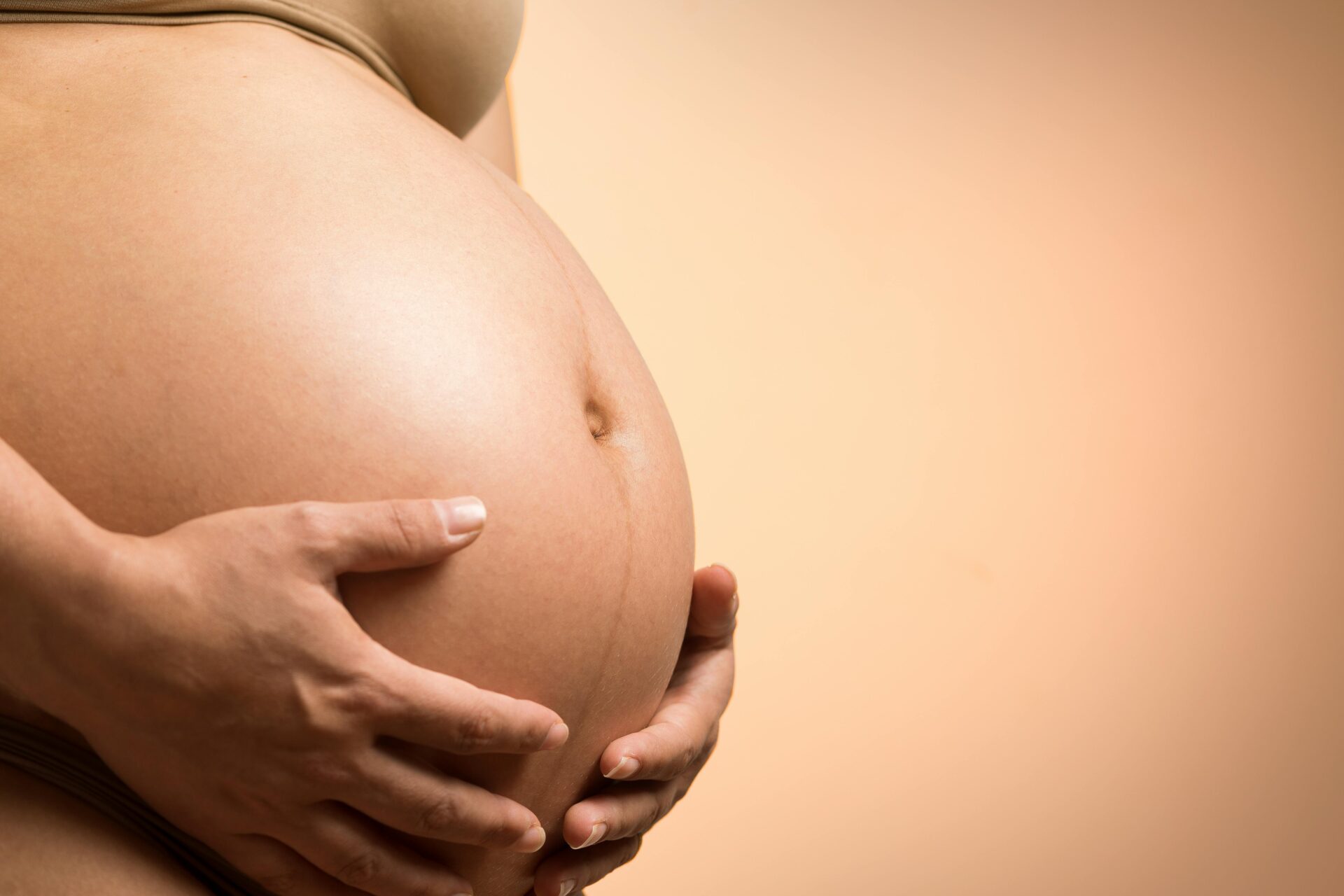 Būsimoms mamoms svarbi žinia: Lietuvoje keičiama nėštumo ir gimdymo priežiūra