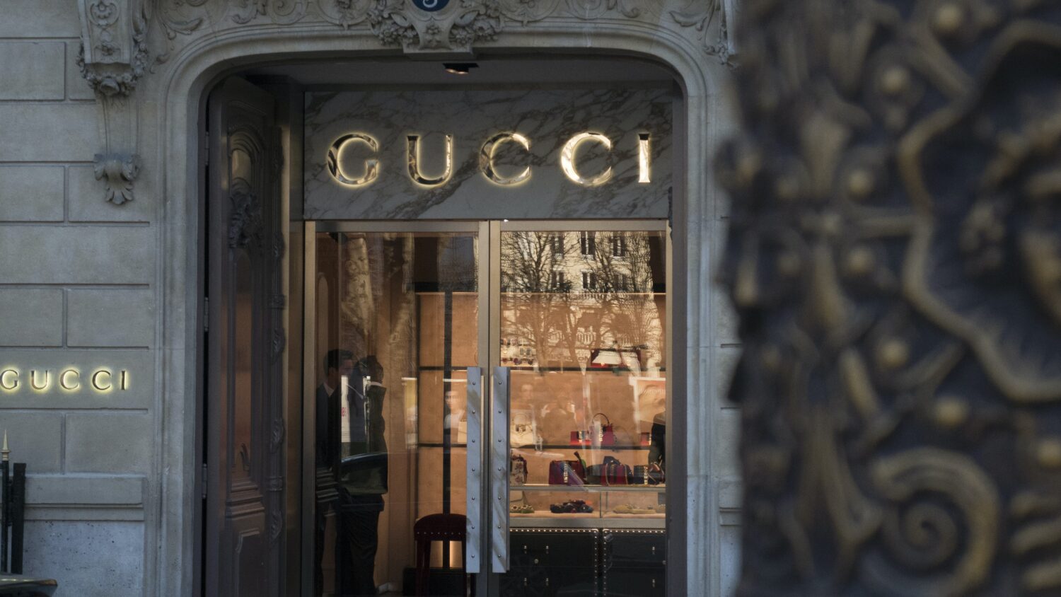 &bdquo;Gucci mados namai